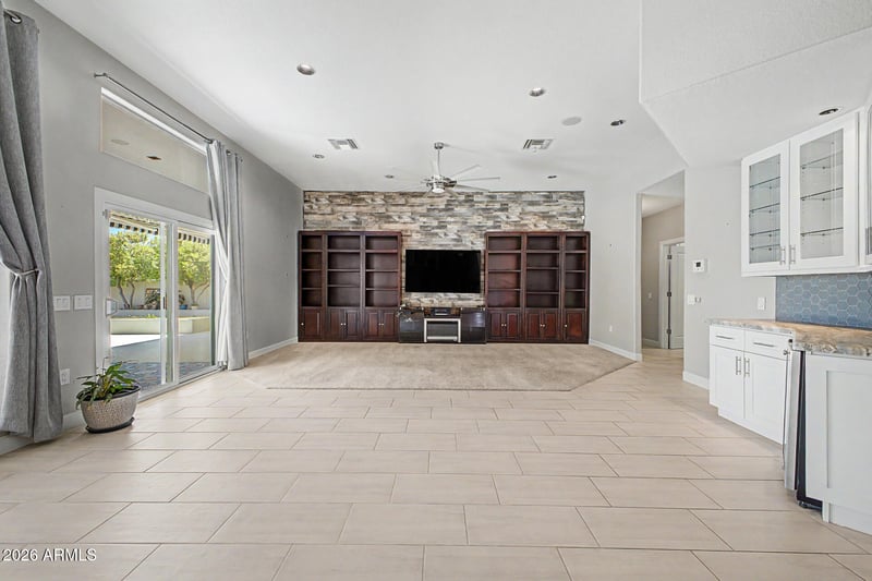 4753 W Fallen Leaf Ln, Glendale, AZ 85310