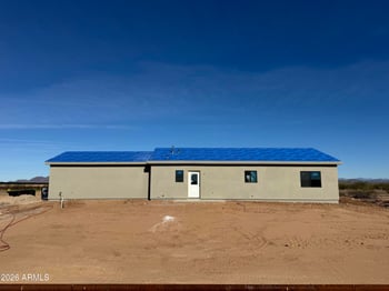 47530 Ray St, Aguila, AZ 85320