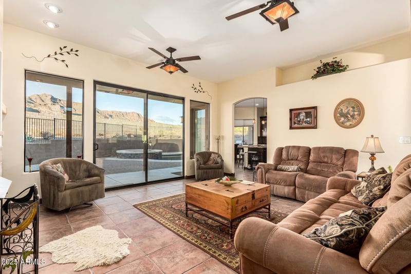 4755 Pura Vida Way, Gold Canyon, AZ 85118