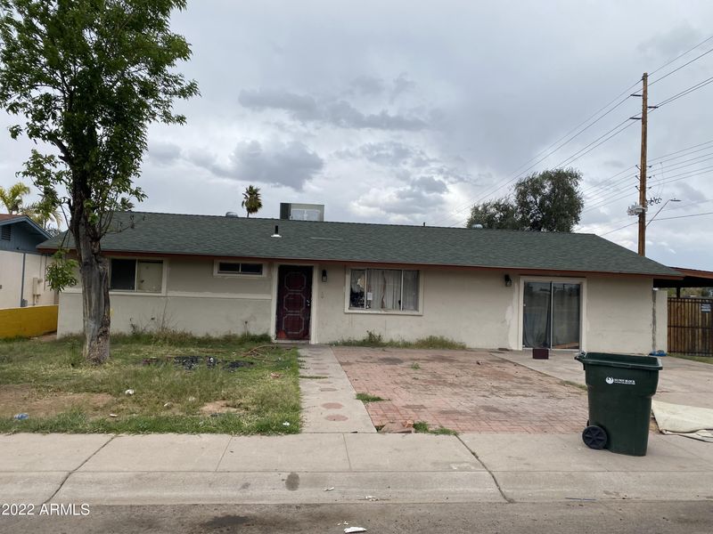 4756 E Saint Anne Ave, Phoenix, AZ 85042