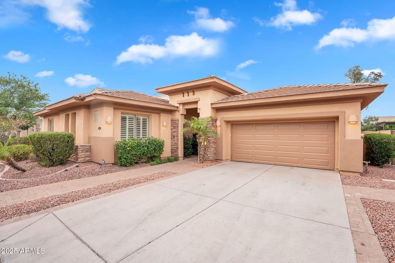 4756 Ironhorse Rd, Gilbert, AZ 85297