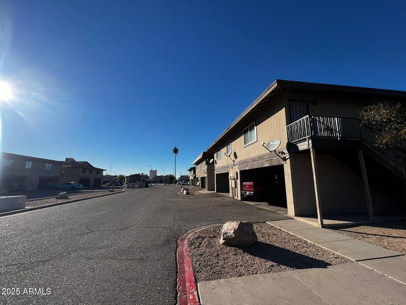 4756 Moreland St, Phoenix, AZ 85008