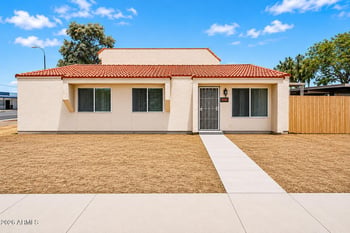 4756 Rose Ln, Glendale, AZ 85301