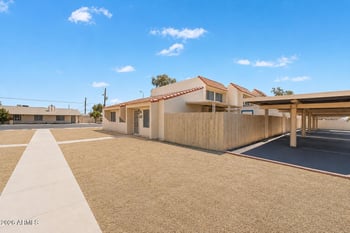 4756 Rose Ln, Glendale, AZ 85301