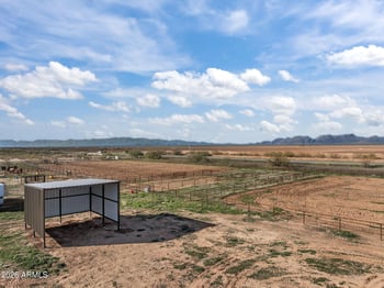 47562 Ray St, Aguila, AZ 85320