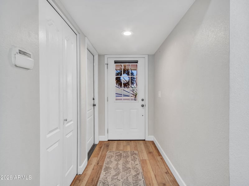 4758 W Mcrae Way, Glendale, AZ 85308