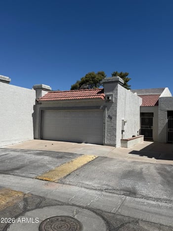 4758 Sanna St, Glendale, AZ 85302