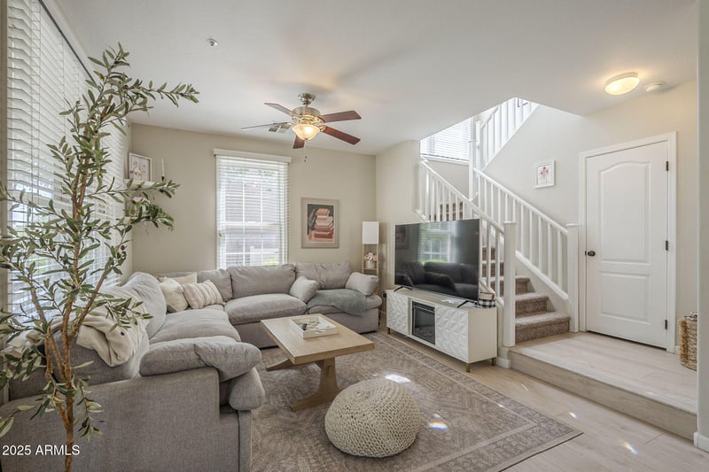 4758 Waterman St #101, Gilbert, AZ 85297