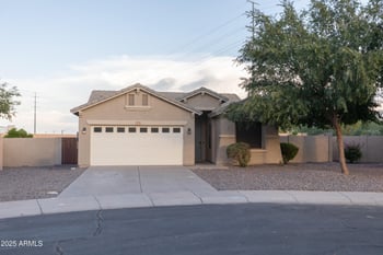 4759 Granite St, Gilbert, AZ 85297
