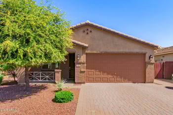 476 Honey Locust Ave, San Tan Valley, AZ 85140