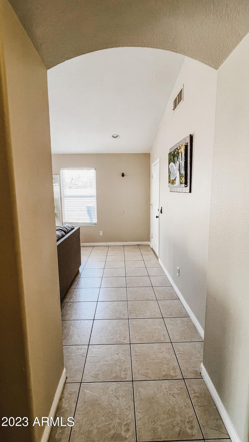 4760 E Mountain Sage Dr, Phoenix, AZ 85044