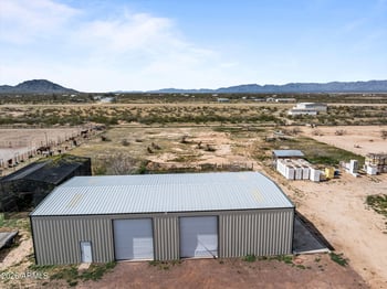 47602 Eagle Eye Rd, Aguila, AZ 85320