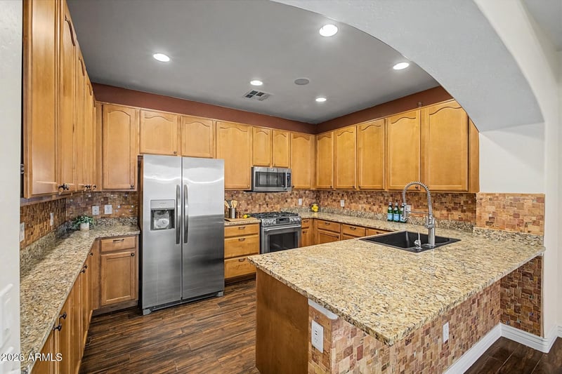 4761 Woodside Way, Gilbert, AZ 85297