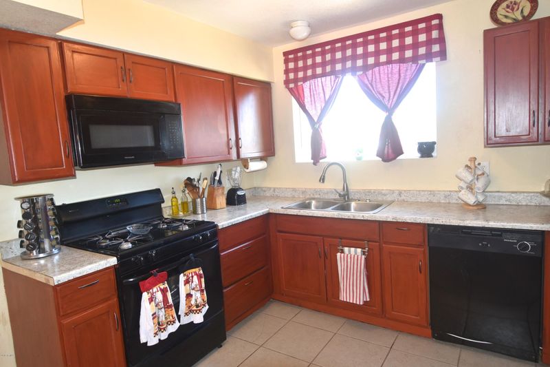 4761 N 54th Ave, Phoenix, AZ 85031