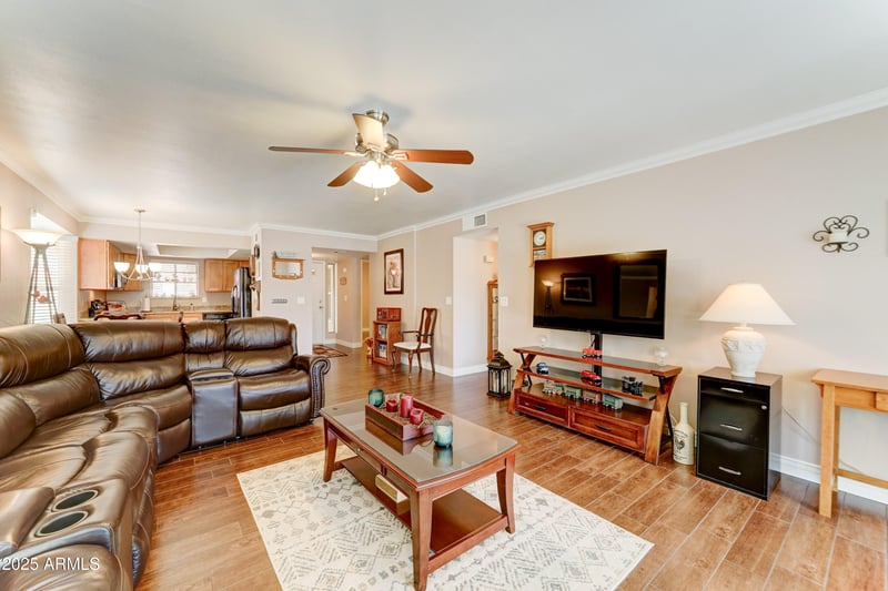 4761 Ute Ct, Phoenix, AZ 85044