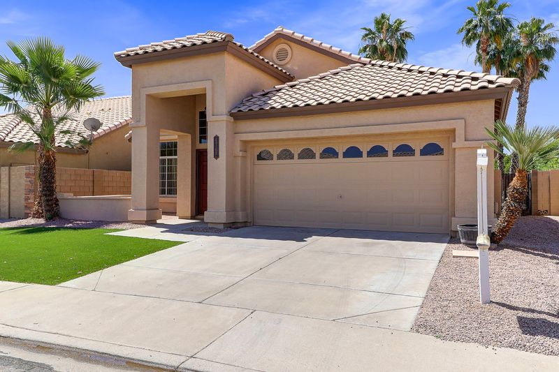 4765 E Bighorn Ave, Phoenix, AZ 85044