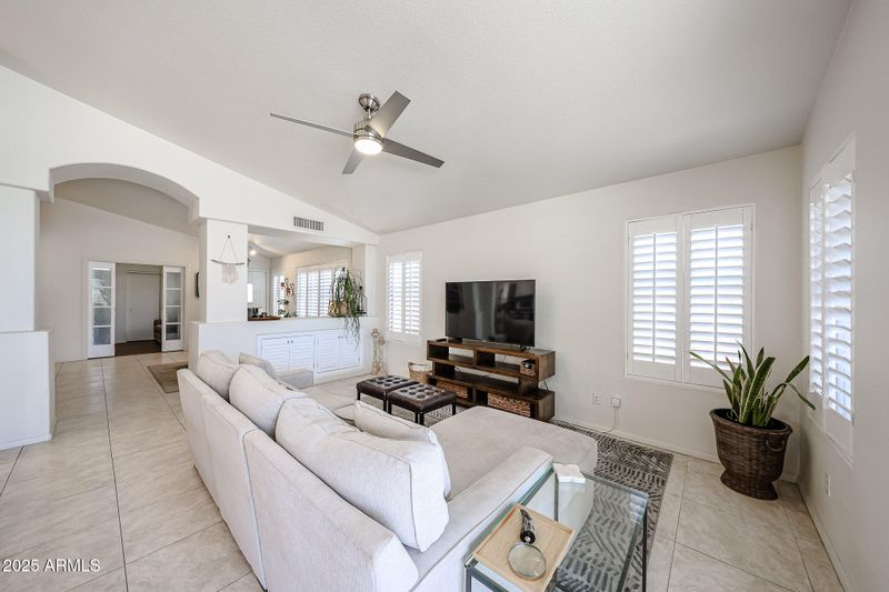 4765 E Charleston Ave, Phoenix, AZ 85032