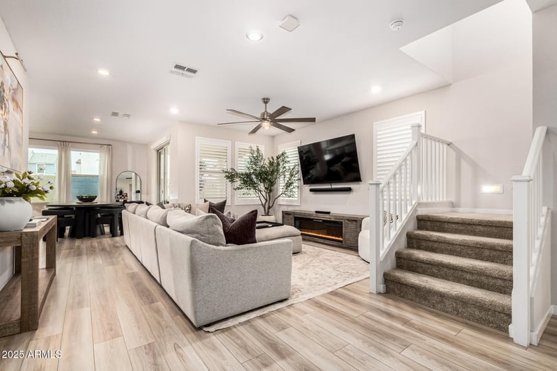 4765 Ferric --, Mesa, AZ 85212