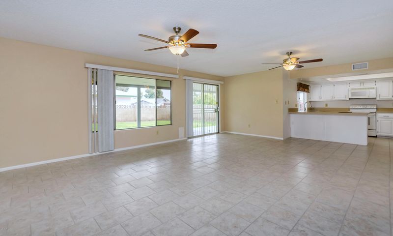 4766 E Ahwatukee Dr, Phoenix, AZ 85044