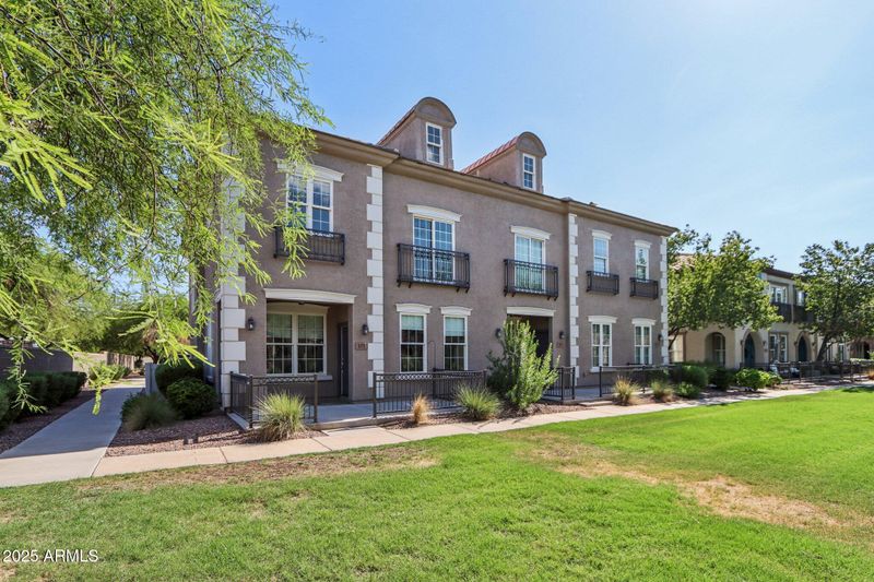 4768 E Waterman St #101, Gilbert, AZ 85297
