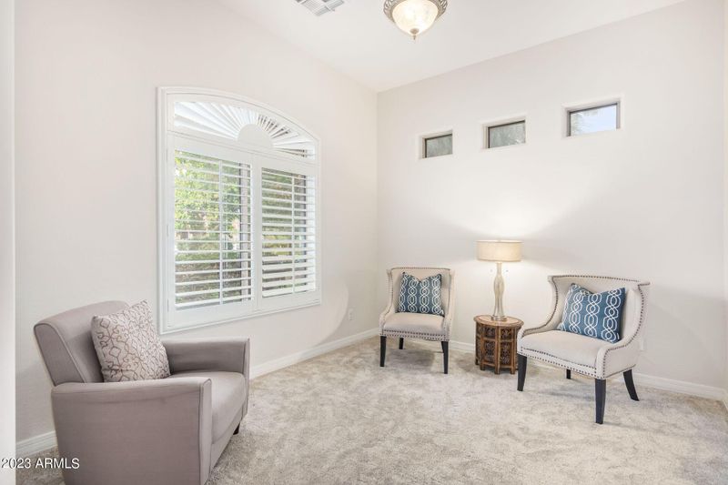 477 E Bridle Way, Gilbert, AZ 85295