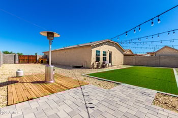 477 Hilquit Dr, Morristown, AZ 85342