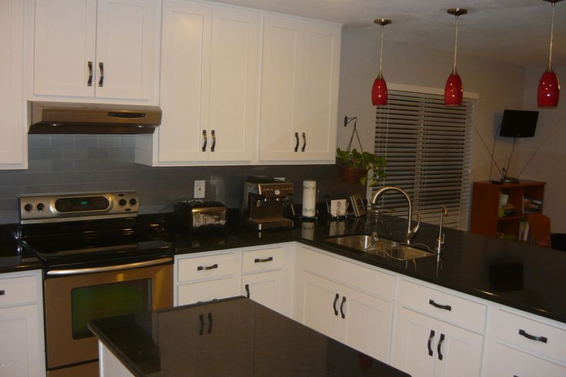 477 W Colt Rd, Tempe, AZ 85284