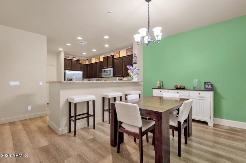 4772 Portola Valley Dr #101, Gilbert, AZ 85297