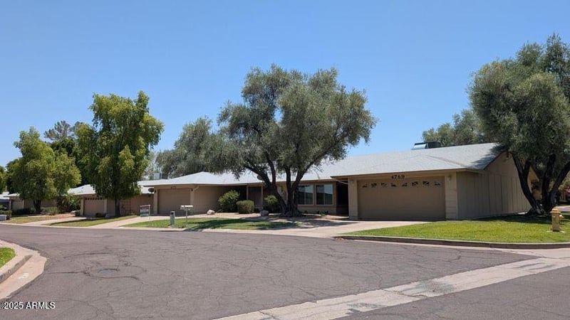 4773 Hopi St, Phoenix, AZ 85044