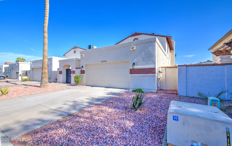 4775 W Wahalla Ln, Glendale, AZ 85308