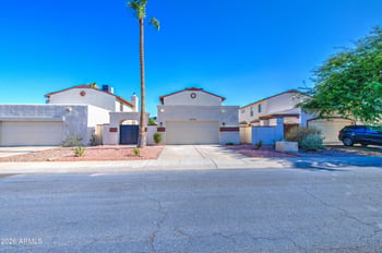 4775 Wahalla Ln, Glendale, AZ 85308