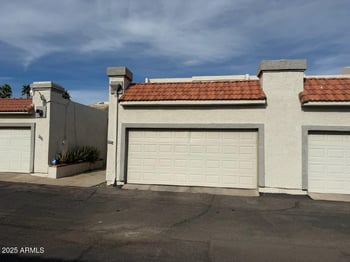 4776 Eva St, Glendale, AZ 85302