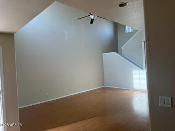 4776 Eva St, Glendale, AZ 85302