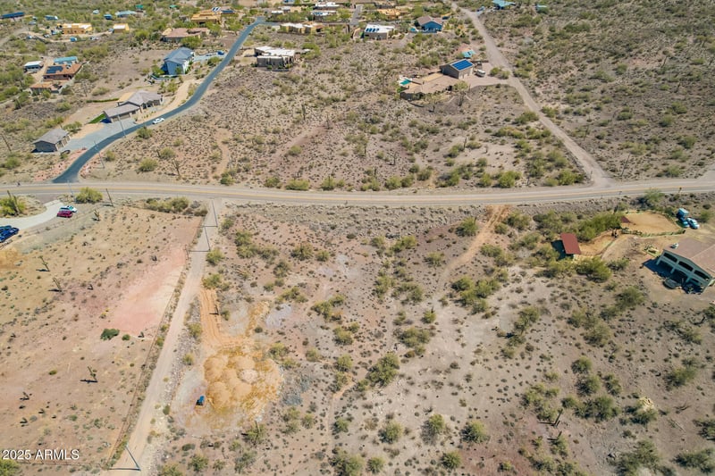 47818 27th Ave #-, New River, AZ 85087