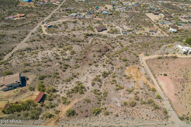 47818 27th Ave #-, New River, AZ 85087