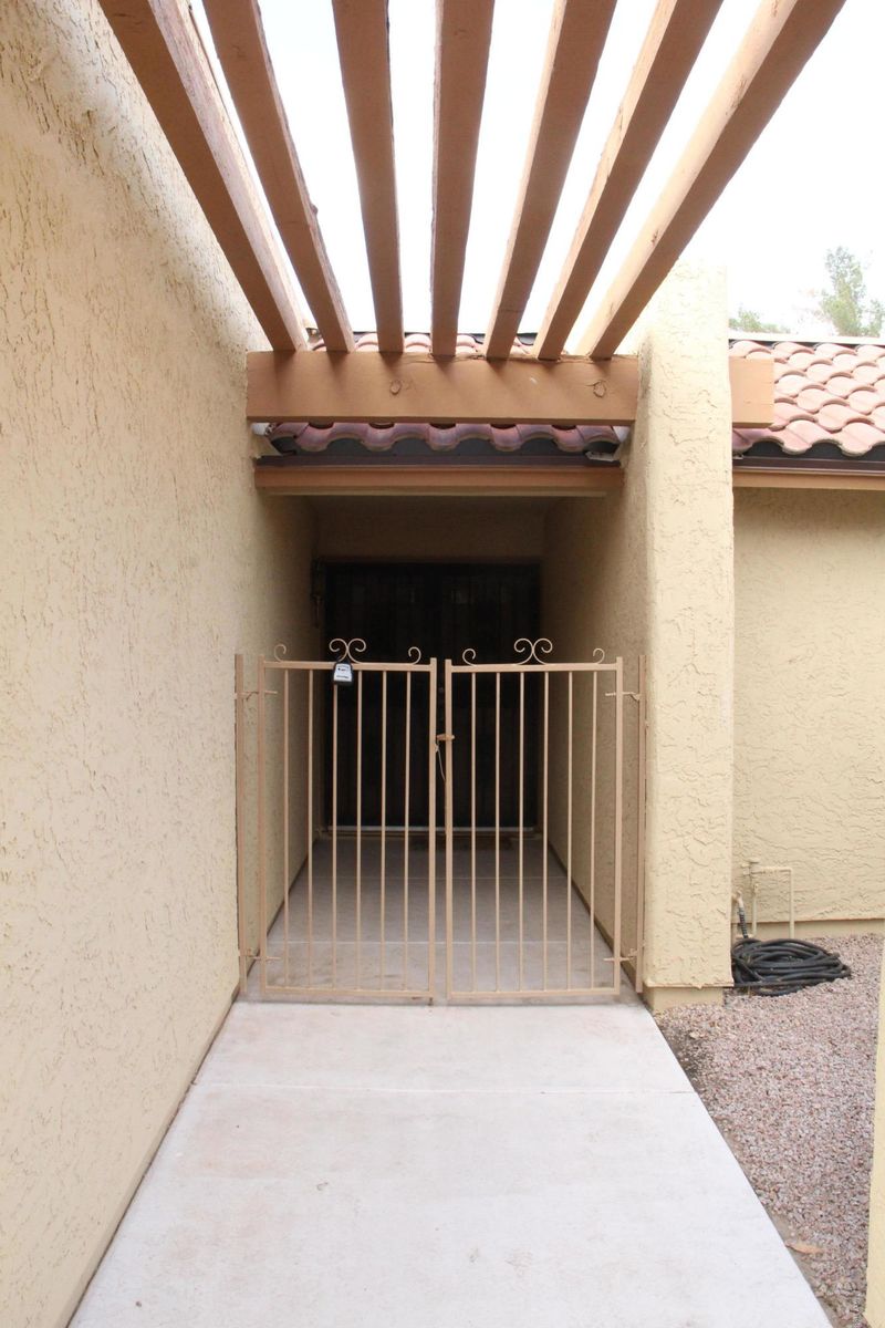 4782 E Kiva St, Phoenix, AZ 85044