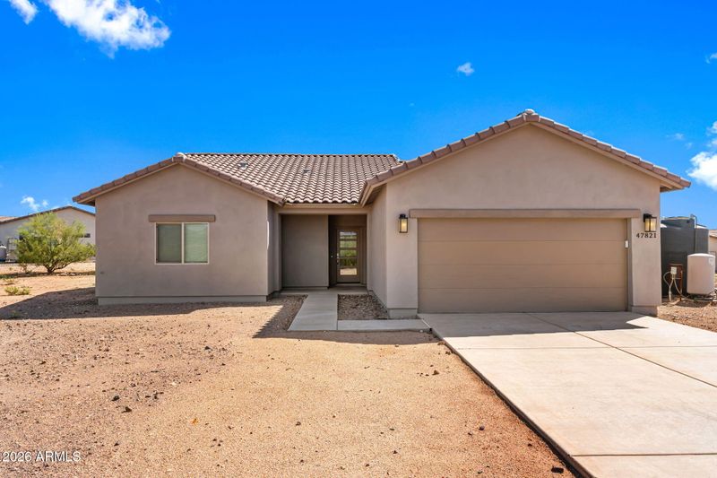 47821 N 43rd Ave, New River, AZ 85087