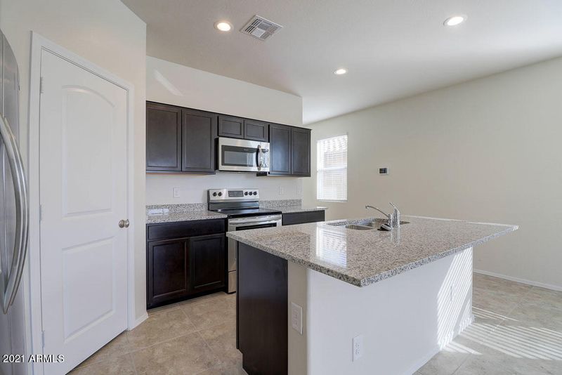 4783 E Argentite St E, San Tan Valley, AZ 85143