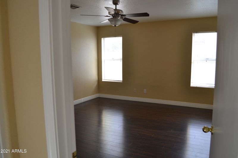 4785 W Linda Ct, Chandler, AZ 85226