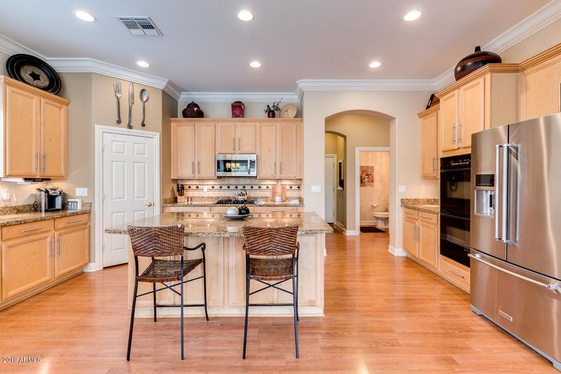 4789 E Karsten Dr, Chandler, AZ 85249