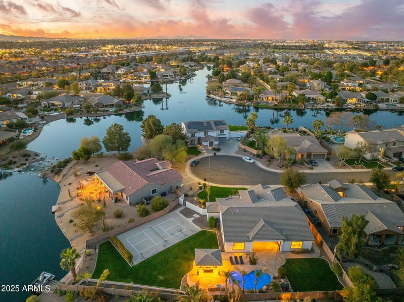 479 E Horseshoe Pl, Chandler, AZ 85249
