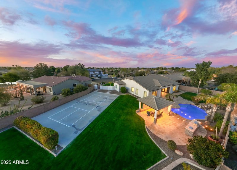 479 E Horseshoe Pl, Chandler, AZ 85249