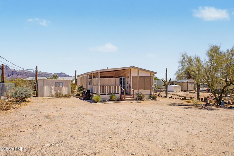 479 Cactus Rd, Apache Junction, AZ 85119