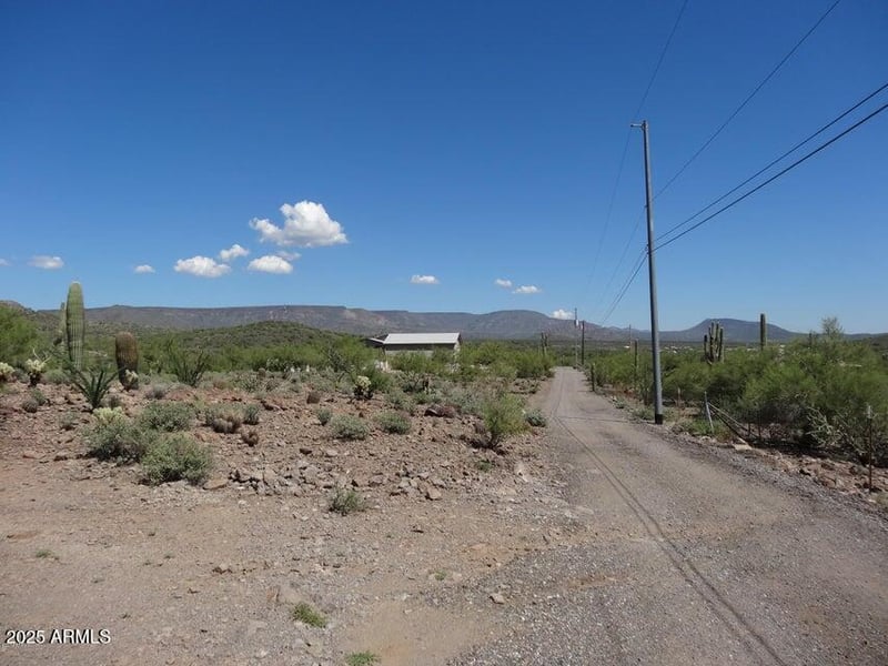 47916 N 23rd Ave, New River, AZ 85087