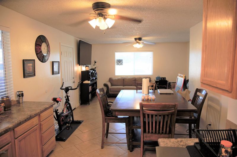 48 E 14th St, Mesa, AZ 85201