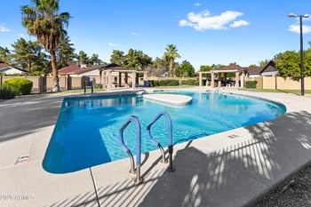 48 Colonial Dr, Gilbert, AZ 85234