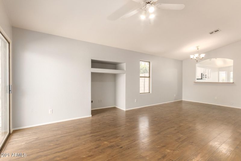 480 E Cantebria Dr, Gilbert, AZ 85296