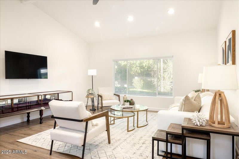 4800 68th St #108, Scottsdale, AZ 85251