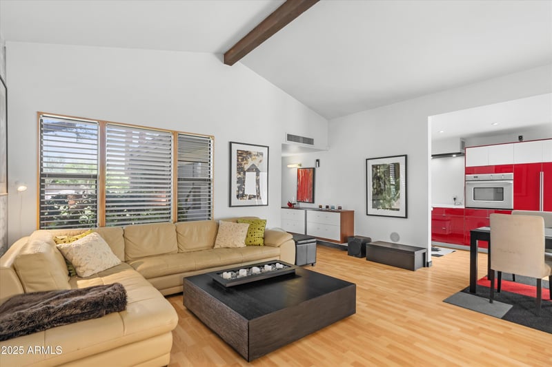 4800 68th St #114, Scottsdale, AZ 85251