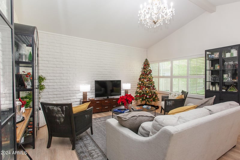4800 68th St #165, Scottsdale, AZ 85251